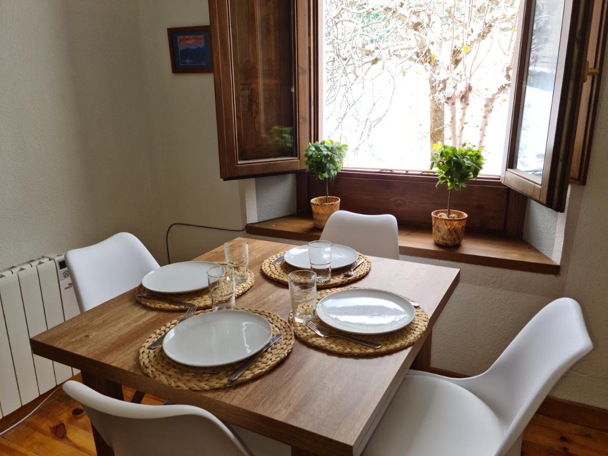 Espectacular Apartamento Reformado En Edificio Historico, Con Wifi Канфранк Экстерьер фото