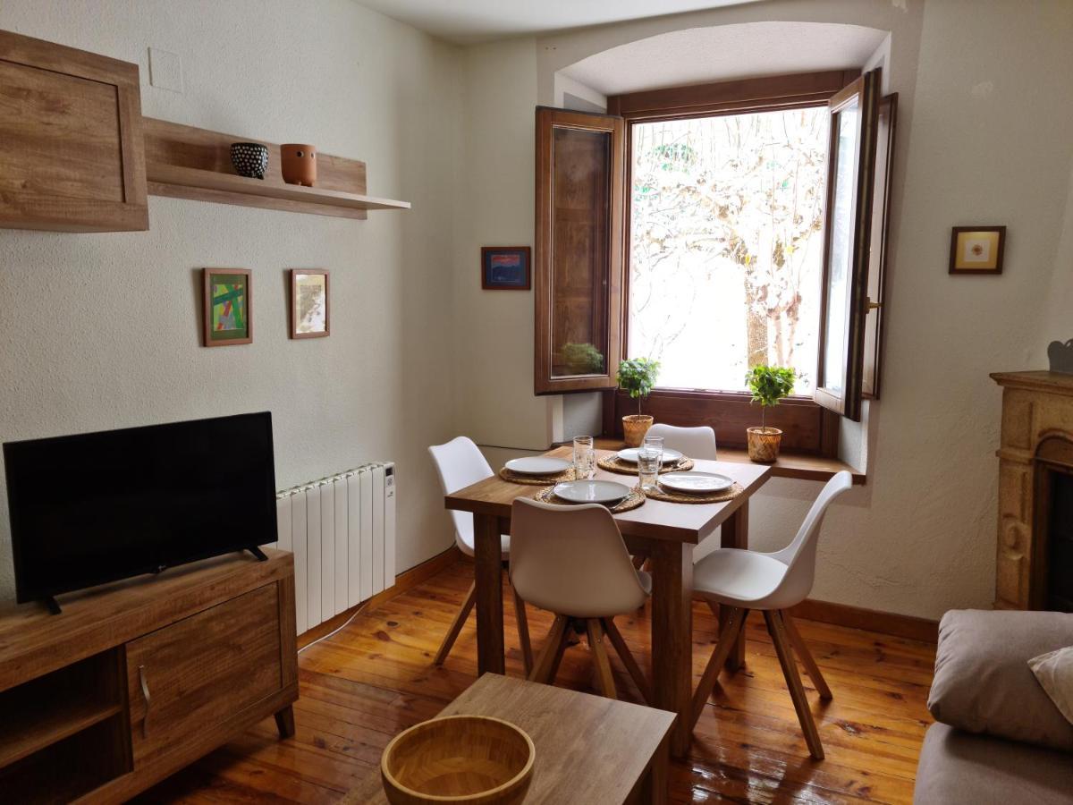 Espectacular Apartamento Reformado En Edificio Historico, Con Wifi Канфранк Экстерьер фото